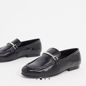 ASOS DESIGN Mariot leather chain loafers in black